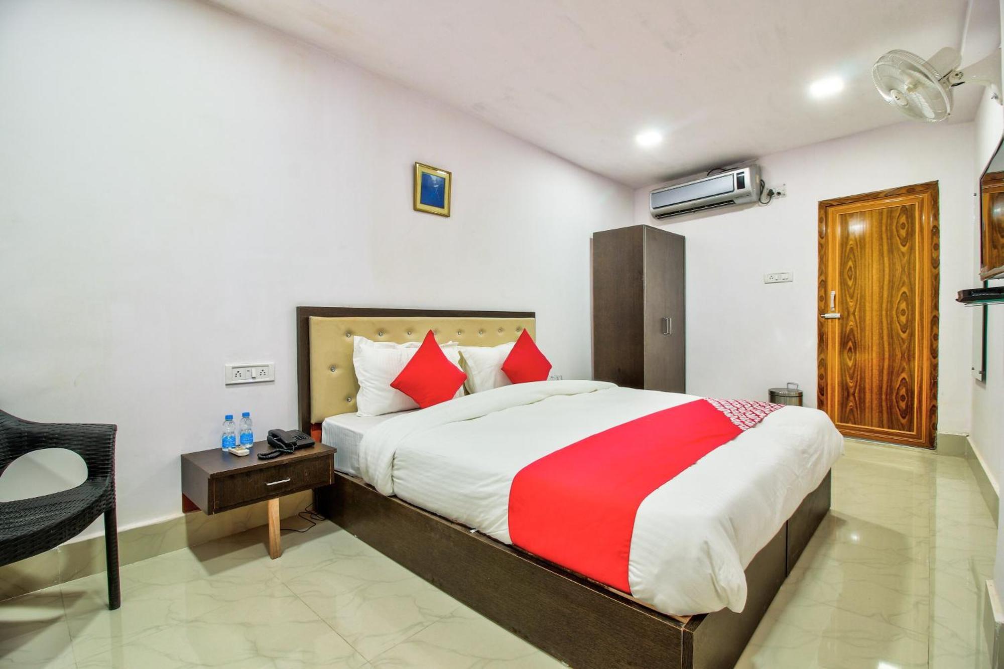 Oyo Flagship Spc & Span Hotel Jamshedpur Exterior photo